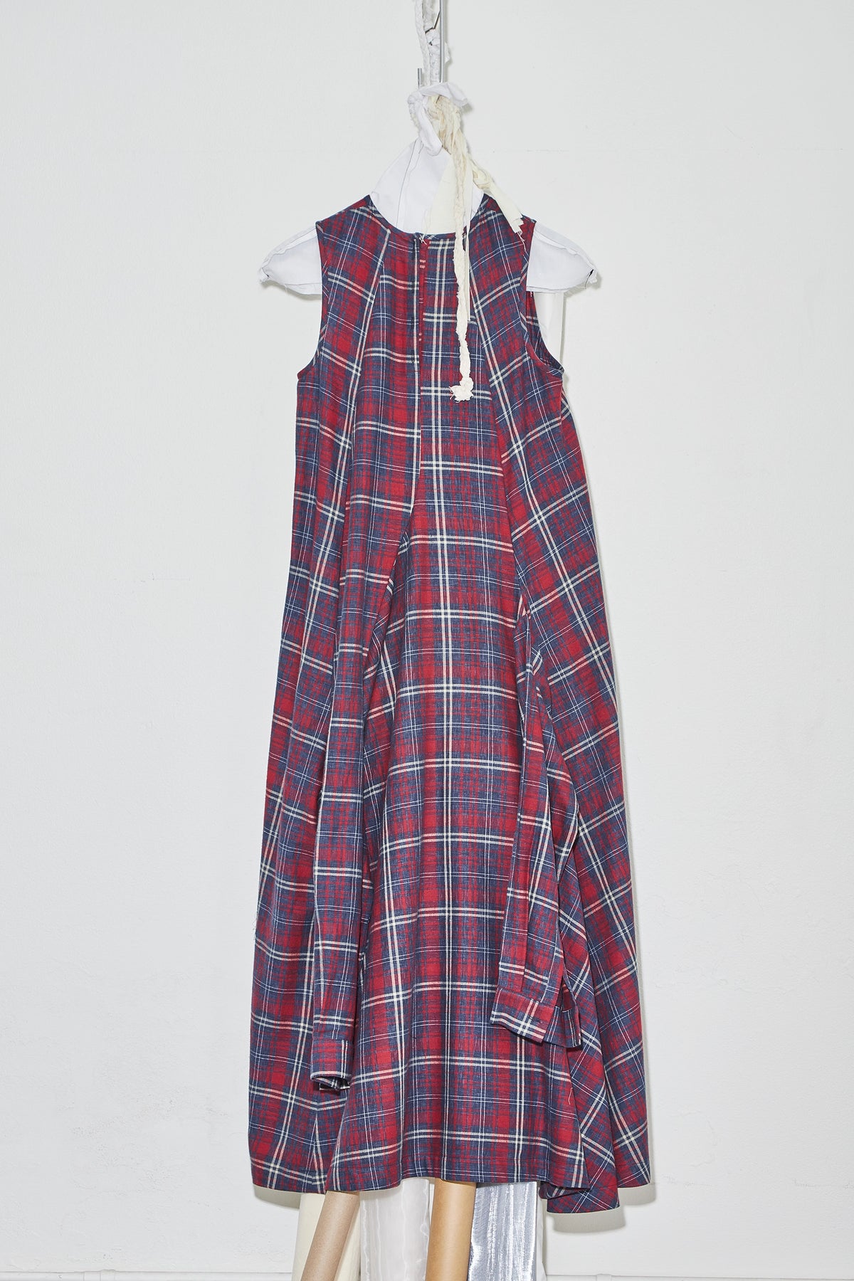 Dress With Sleeve Detail At Back Red/Navy Tartan