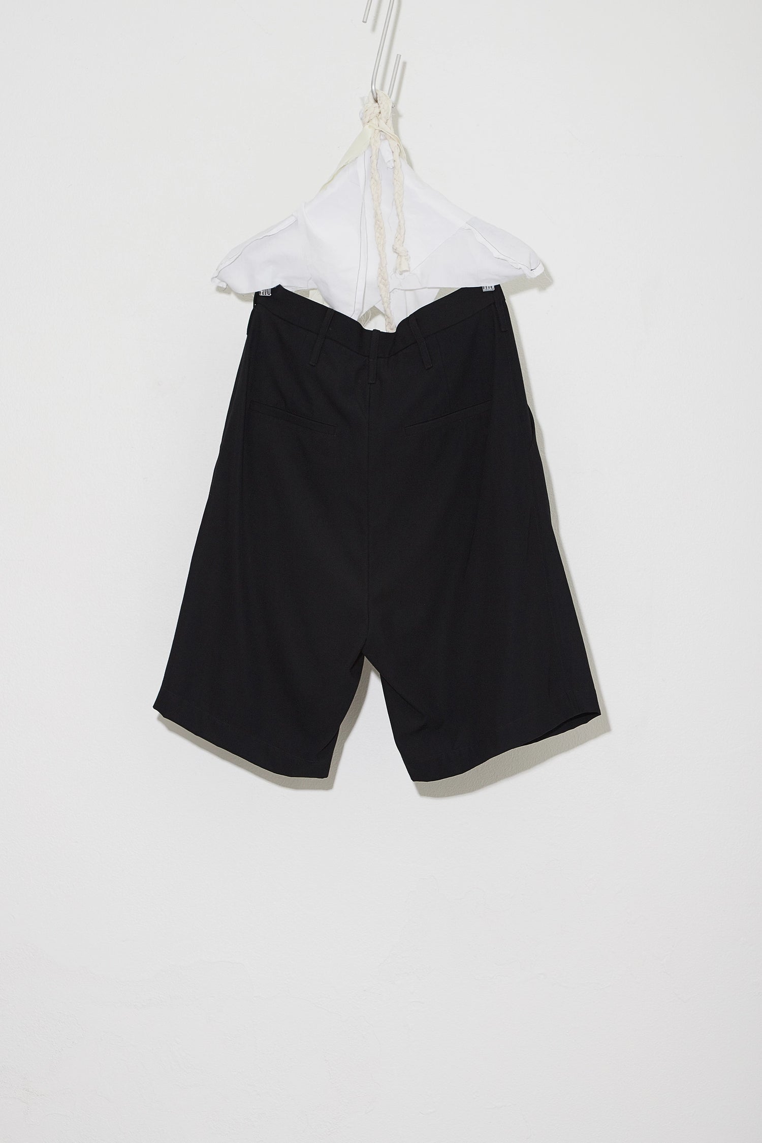 Tailored Pleat Front Shorts Black