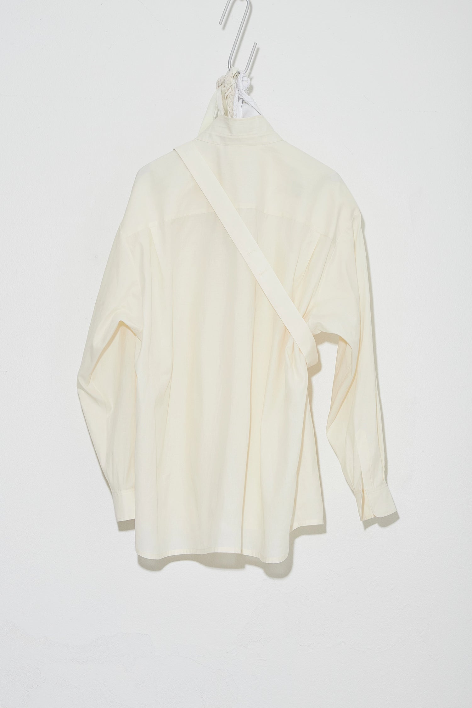 Oversized Collared Shirt with tie Oat