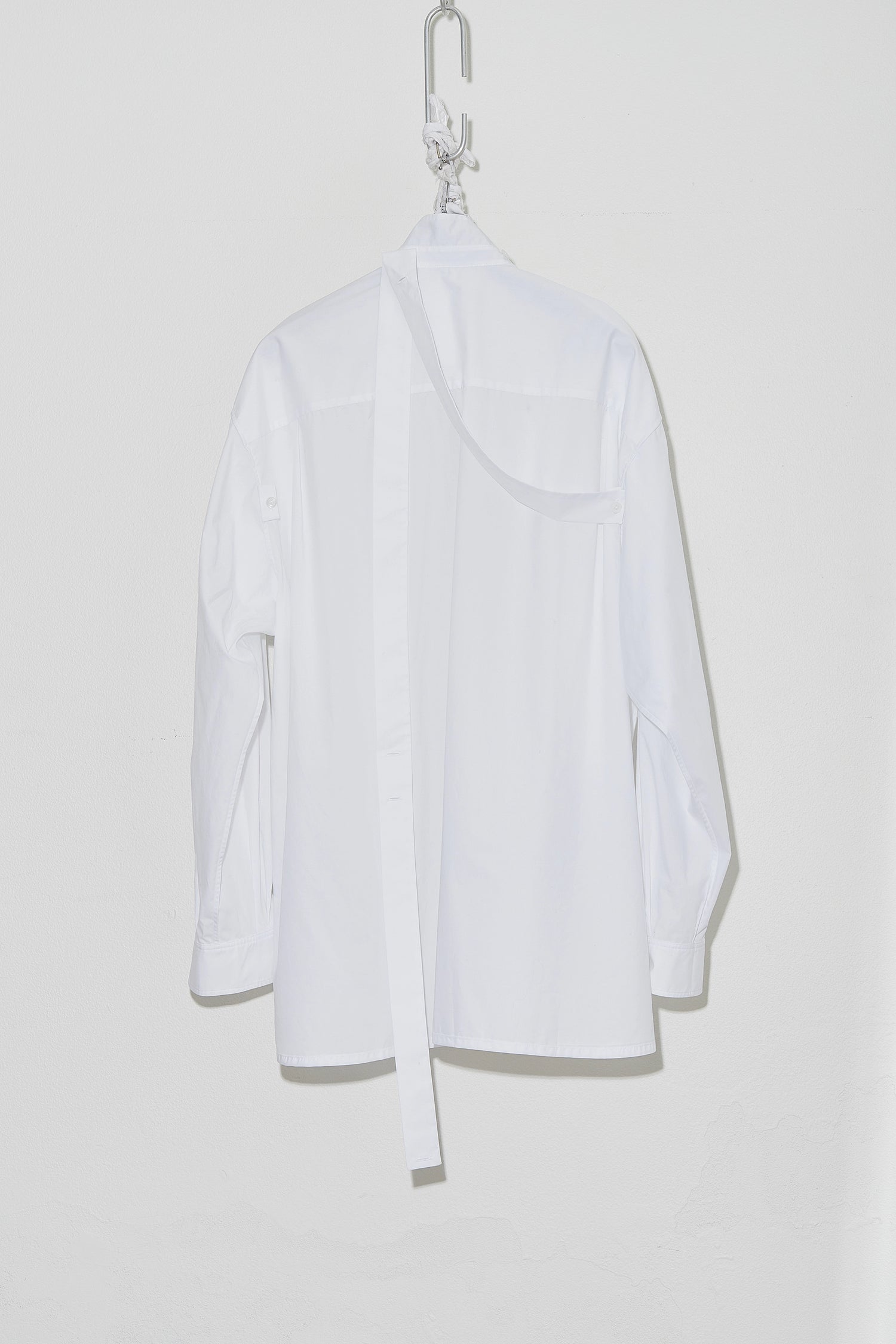 Oversized Collared Shirt with tie White