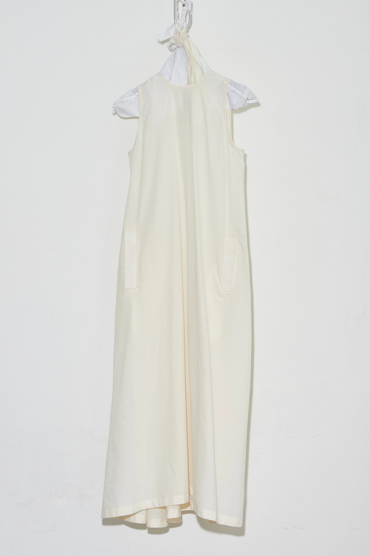 Dress With Sleeve Detail At Back Oat