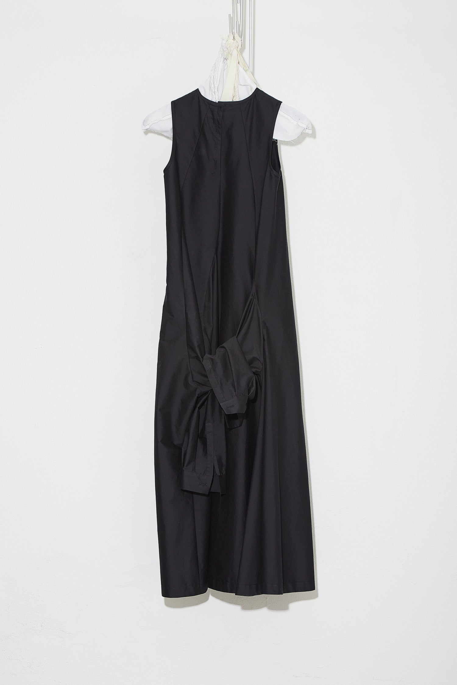 Dress With Sleeve Detail At Back Black