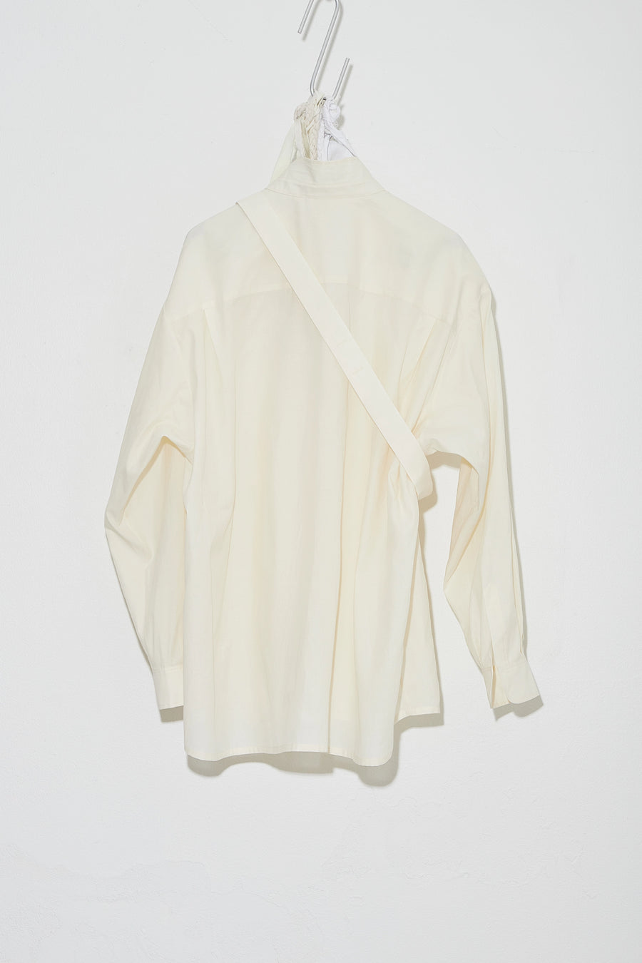 Oversized Collared Shirt with tie Oat