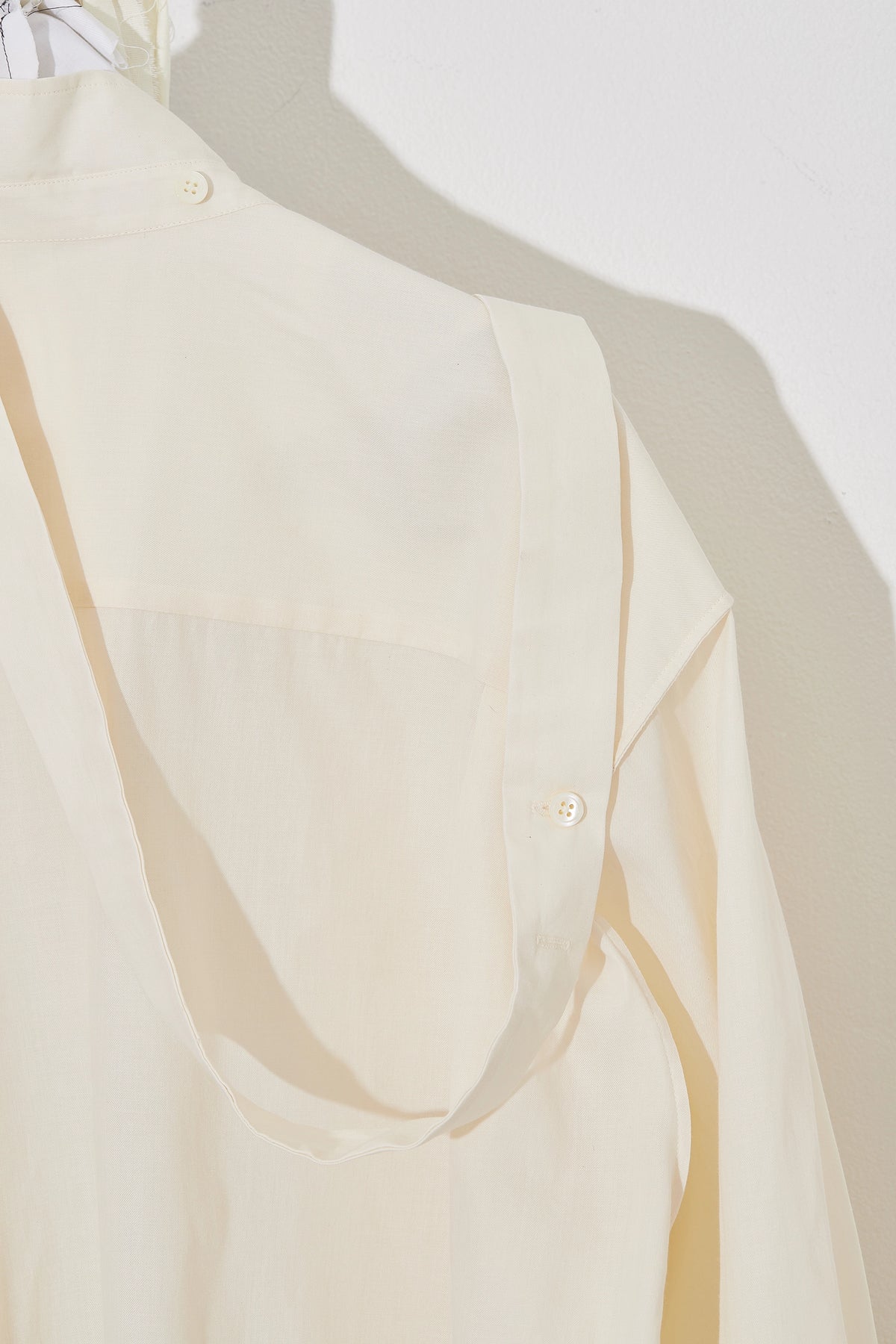 Oversized Collared Shirt with tie Oat