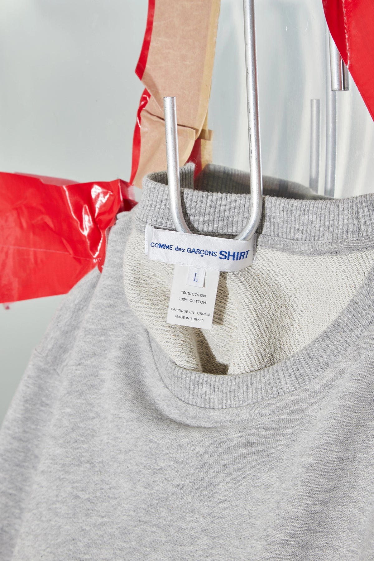 Crewneck sweatshirt with medieval sleeve details