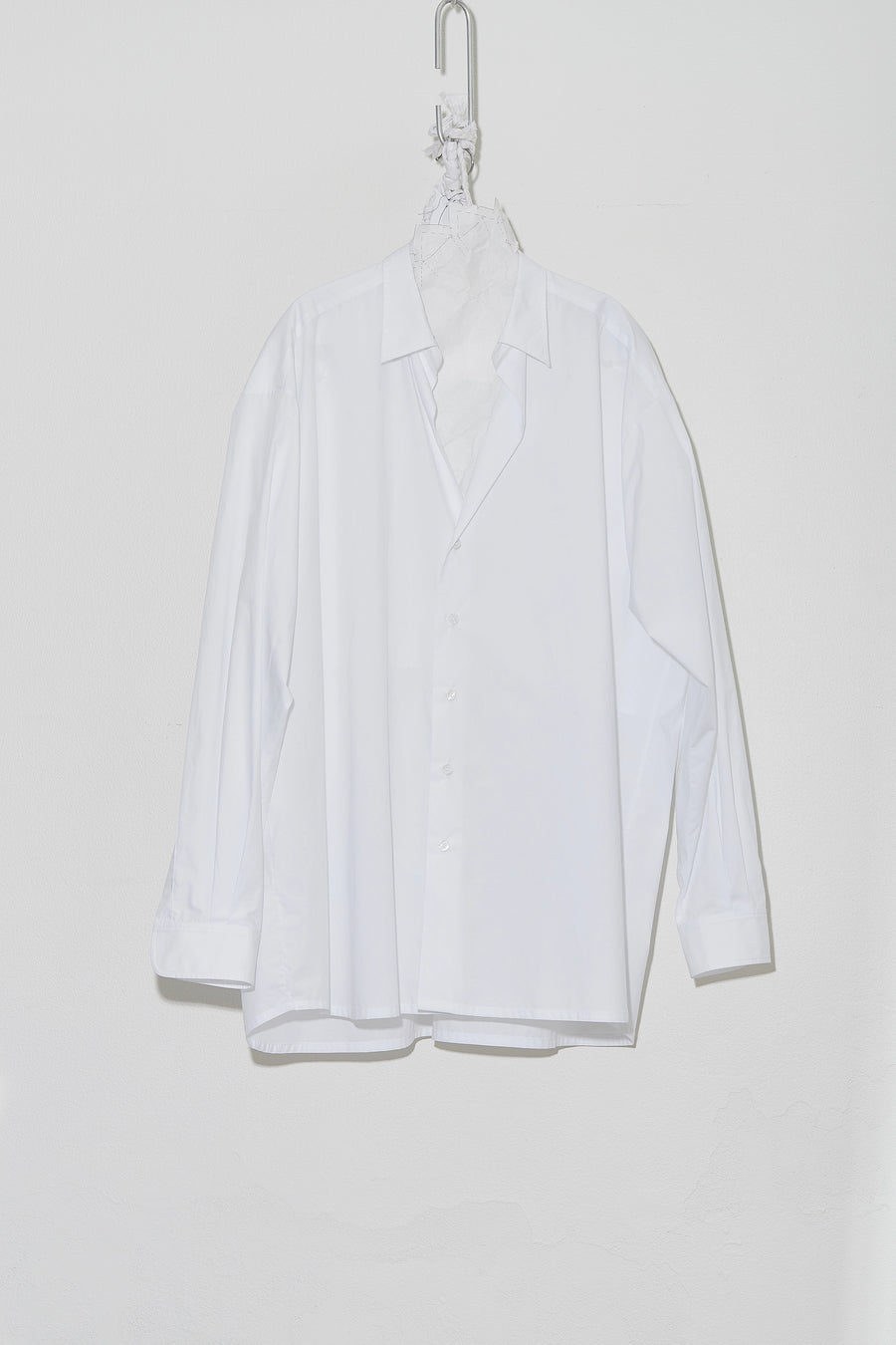 Oversized Collared Shirt with tie White