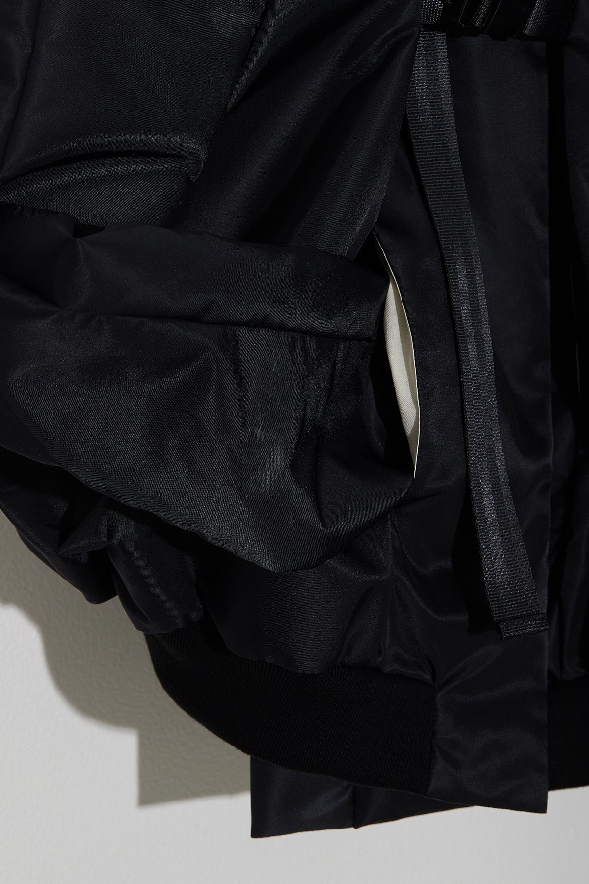 Nylon Bomber Black
